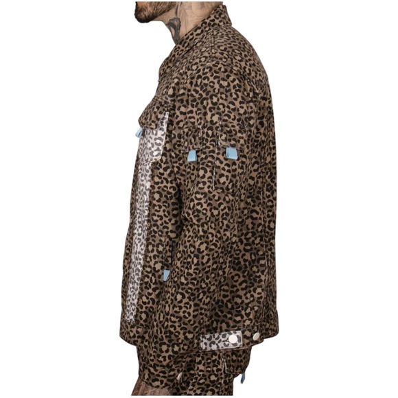 NWT THE HIDEOUT CLOTHING TROPICS LEOPARD DENIM JACKET - Picture 4 of 16